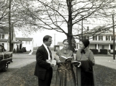  Marlin Kreider, Mary Kreider, Katie Kreider